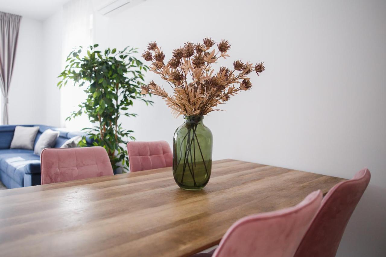 Perfect Harmony At Eas Residence Oradea Extérieur photo