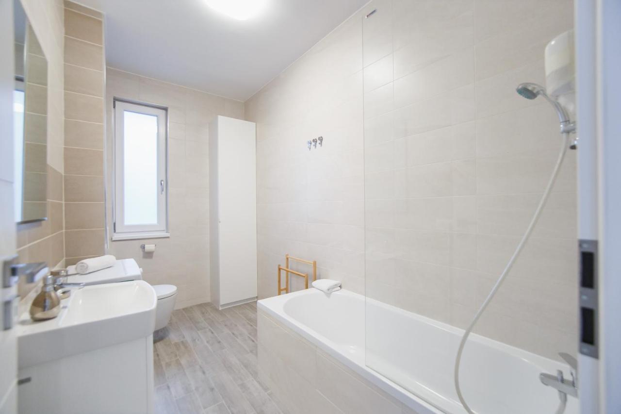 Perfect Harmony At Eas Residence Oradea Extérieur photo